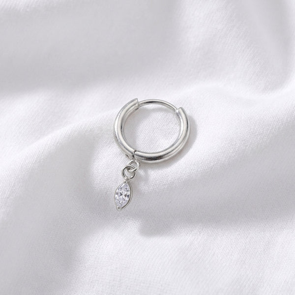 Piercing Daith Anneau Clicker Doré Zircon Marquise - vue 2