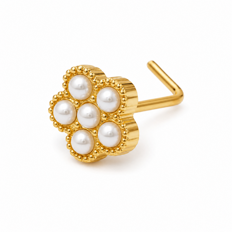 Clou en L dore fleur 6 micro-perles blanches monture milgrain — miniature fond blanc