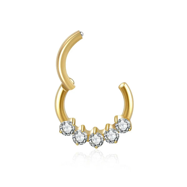 Anneau clicker dore 5 zircons solitaires ouvert — fond blanc