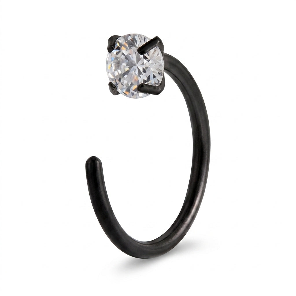 Anneau narine noir grand zircon solitaire — fond blanc