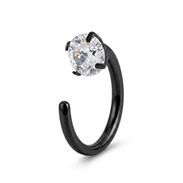 Anneau narine noir brillant zircon solitaire — fond blanc