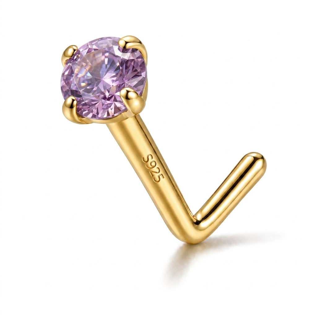 Clou en L argent S925 dore zircon violet lilas solitaire — fond blanc