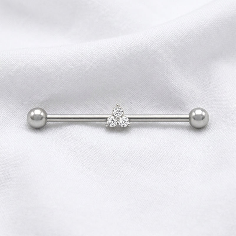 Piercing industriel barre argentée, motif triangle de zircones violett - vue 2