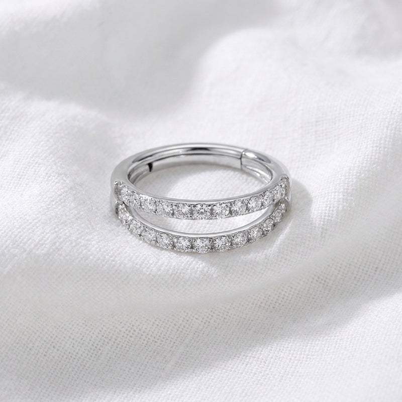 Piercing conch anneau doré double rail pavé de zircons - vue 2