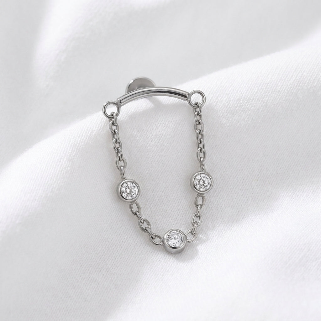 Piercing Labret Doré Chaîne 3 Zircons pour Oreille - vue 2