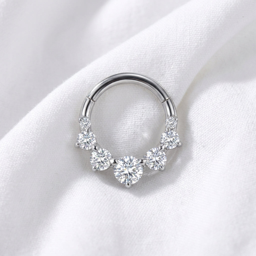 Piercing Daith Anneau Clicker Doré 7 Zircones Scintillantes - vue 2