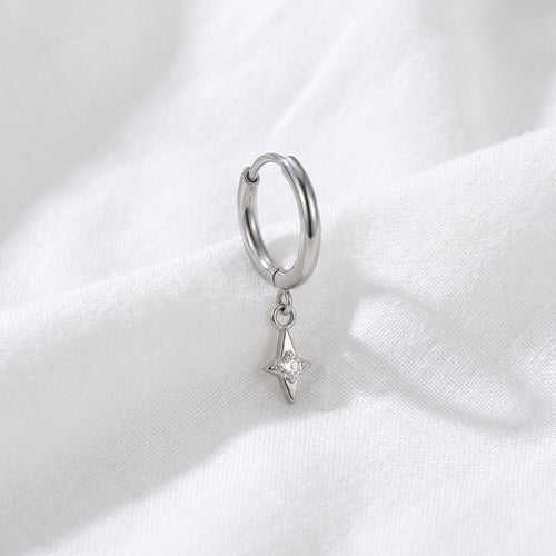 Anneau clicker doré étoile zircon pour daith, helix, lobe - vue 2