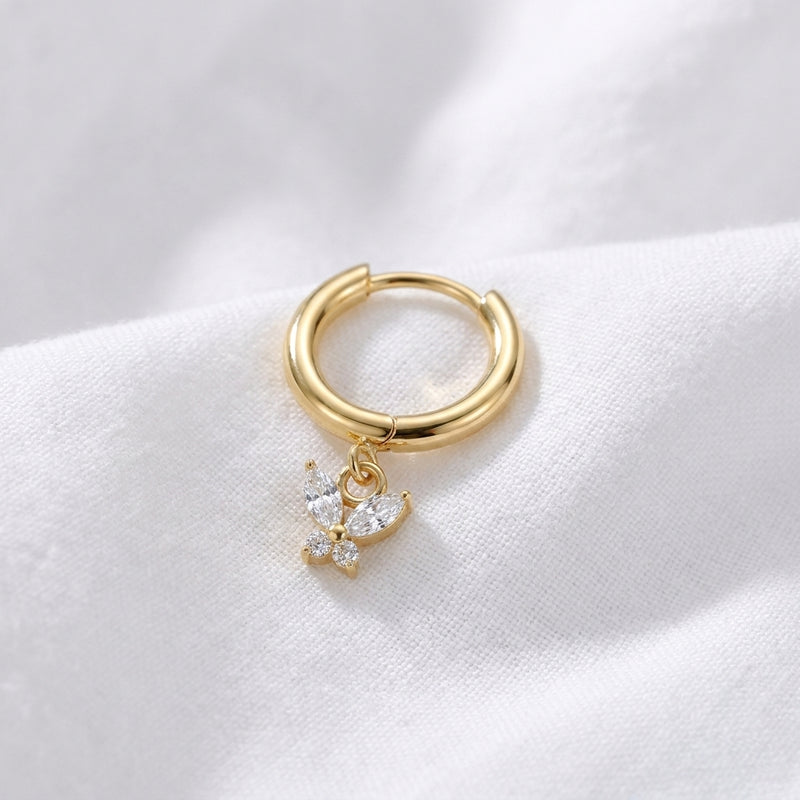 Piercing Daith Clicker Doré Papillon Zircon - vue 3
