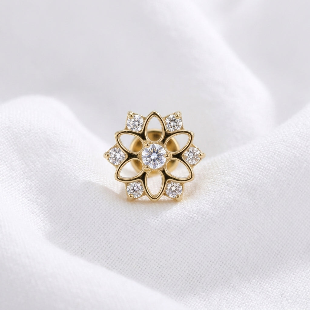 Piercing Labret Fleur Zircone Doré pour Hélix, Tragus & Lobe - vue 4