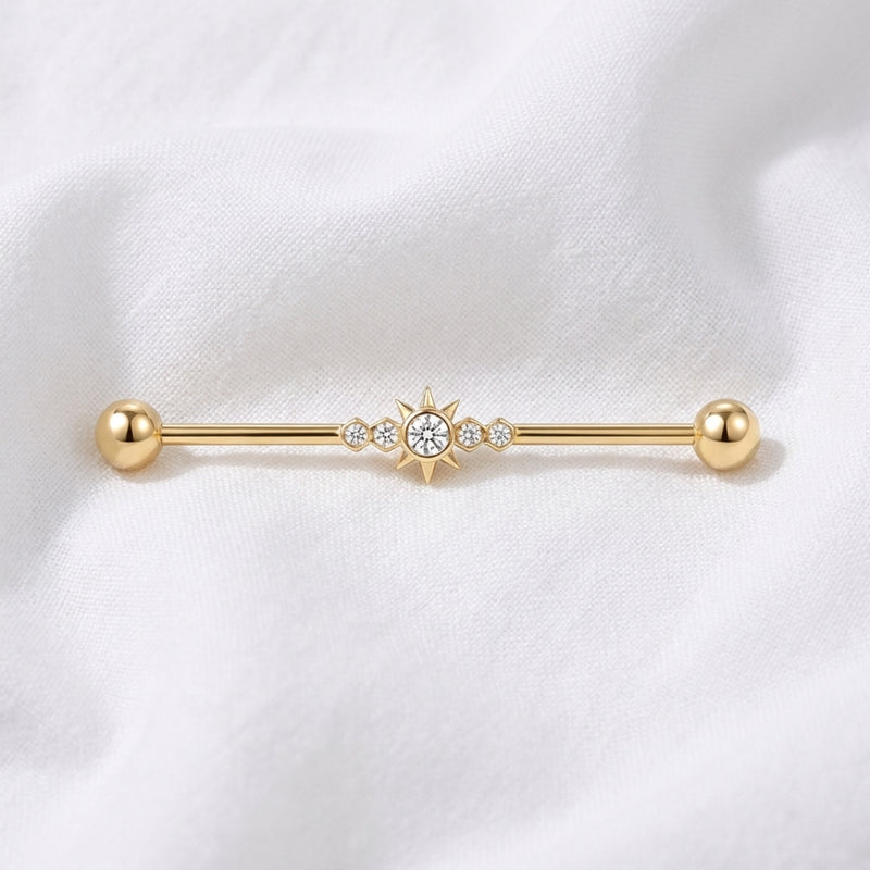 Piercing Industriel Doré : Barre Étoile et Zircons Brillants - vue 4