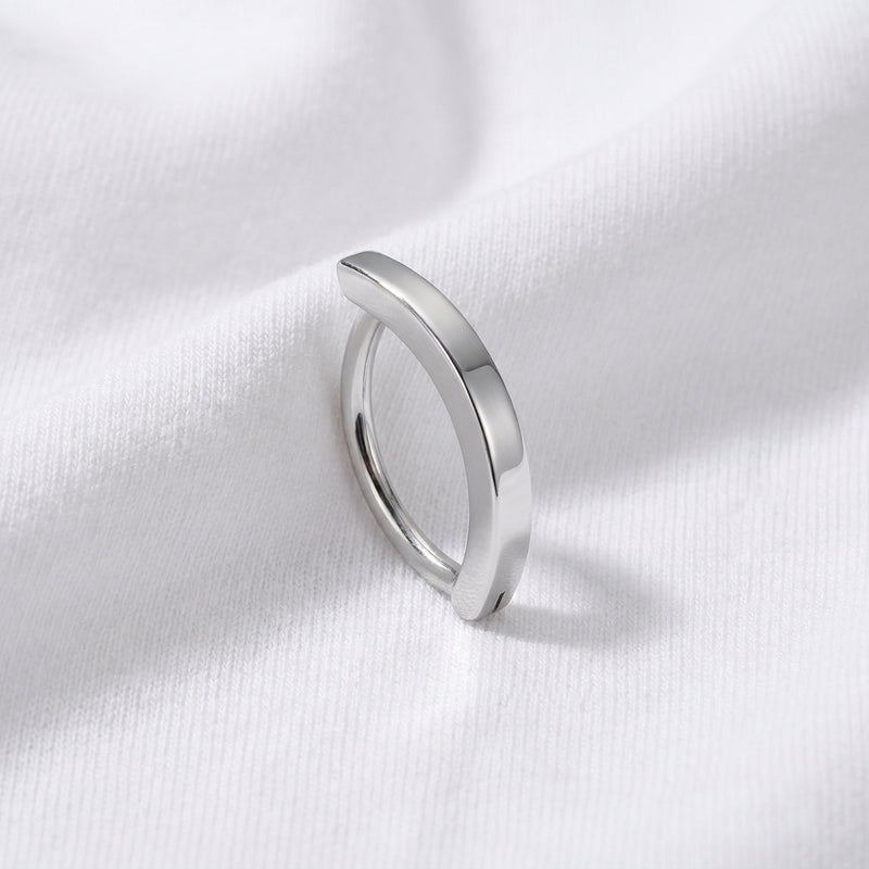 Piercing nombril discret minimaliste doré - vue 2