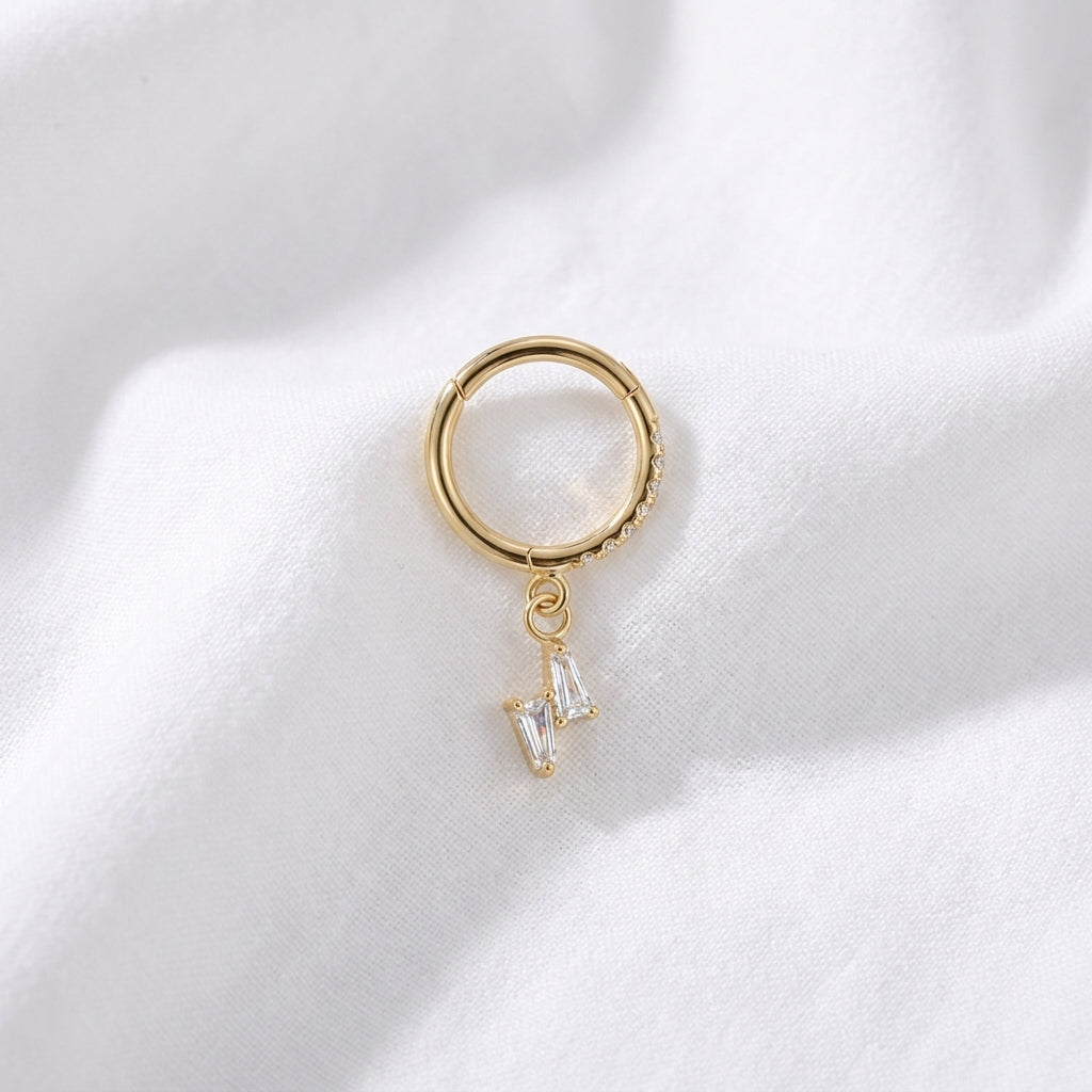 Piercing Cartilage Doré : Anneau Clicker Éclair Zircon Baguette - vue 4