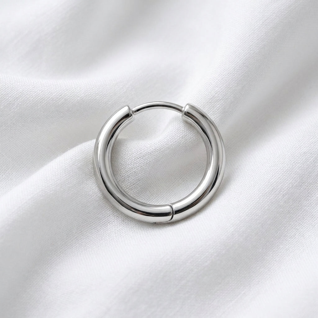 Anneau Clicker Doré Lisse pour Piercing Rook, Helix et Cartilage - vue 2