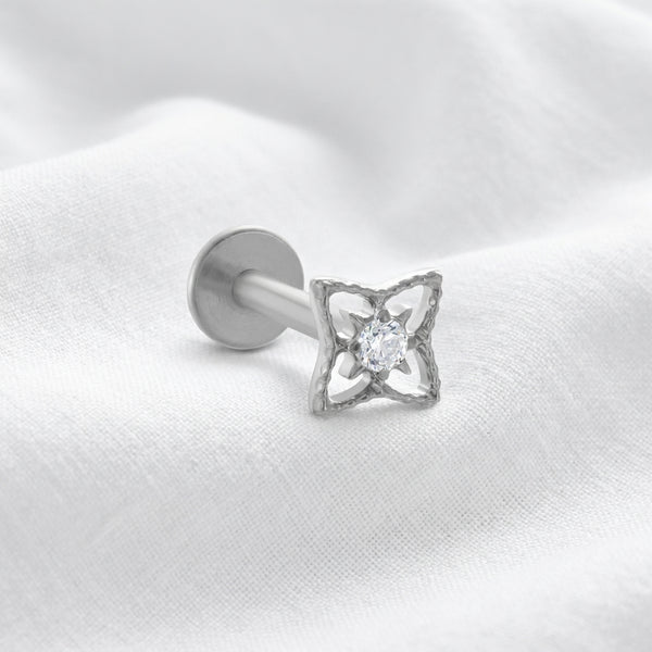 Piercing Labret Tragus Doré, Étoile Ajourée Zircone - vue 2