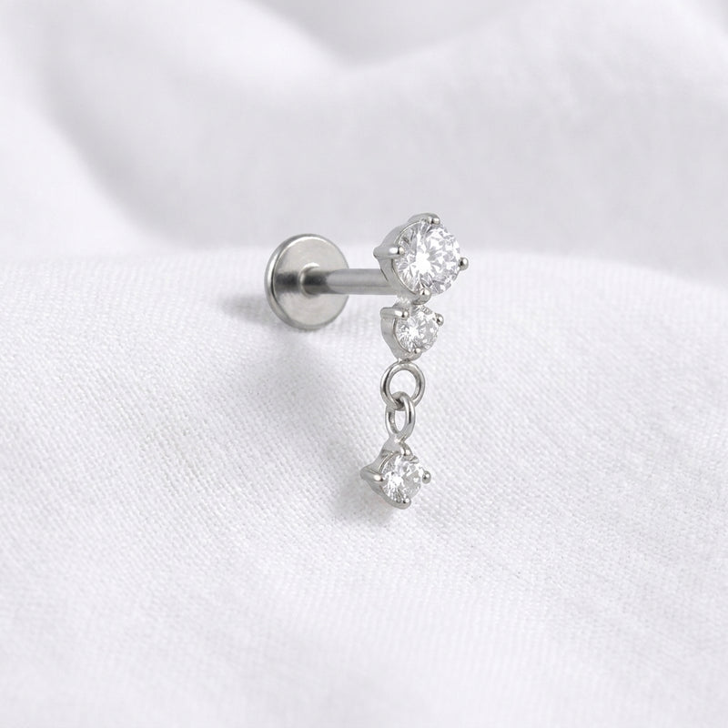 Piercing Tragus Doré, Zircons Ronds & Pendentif Délicat - vue 2