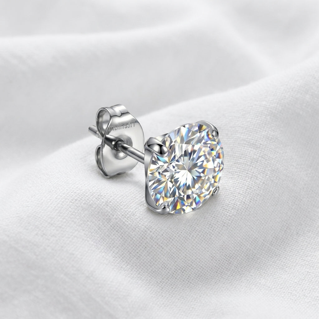Puce d'oreille titane G23 zircon rond solitaire 4 griffes - vue 9