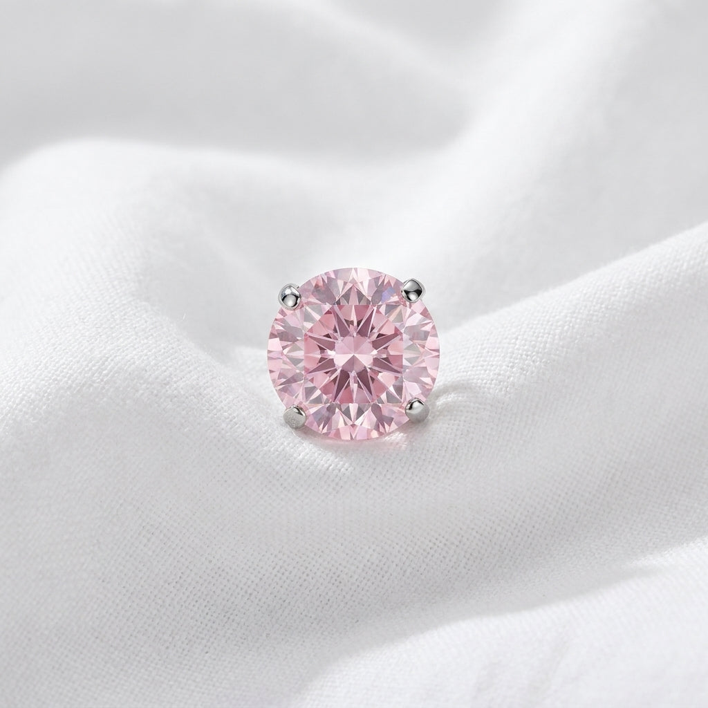 Puce d'oreille titane G23 zircon rond solitaire 4 griffes - vue 5